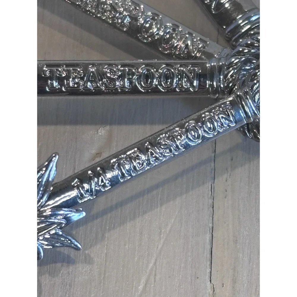 Ganz Silver Pineapple Measuring Spoons Set of 4 Aluminum Tropical Coastal